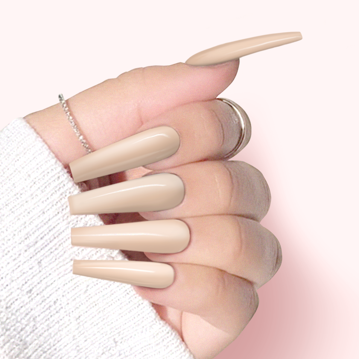01-06-23-DD255-LOWKEY-HandModel_5050837c-b005-442f-a661-638de128874b.png